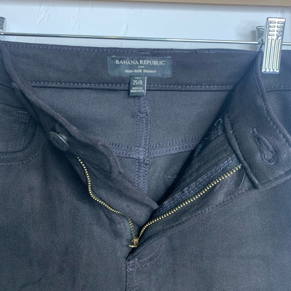 Banana Republic Black Faux Suede High Rise Skinny Jeans Size 25 Tall - Picture 6 of 12